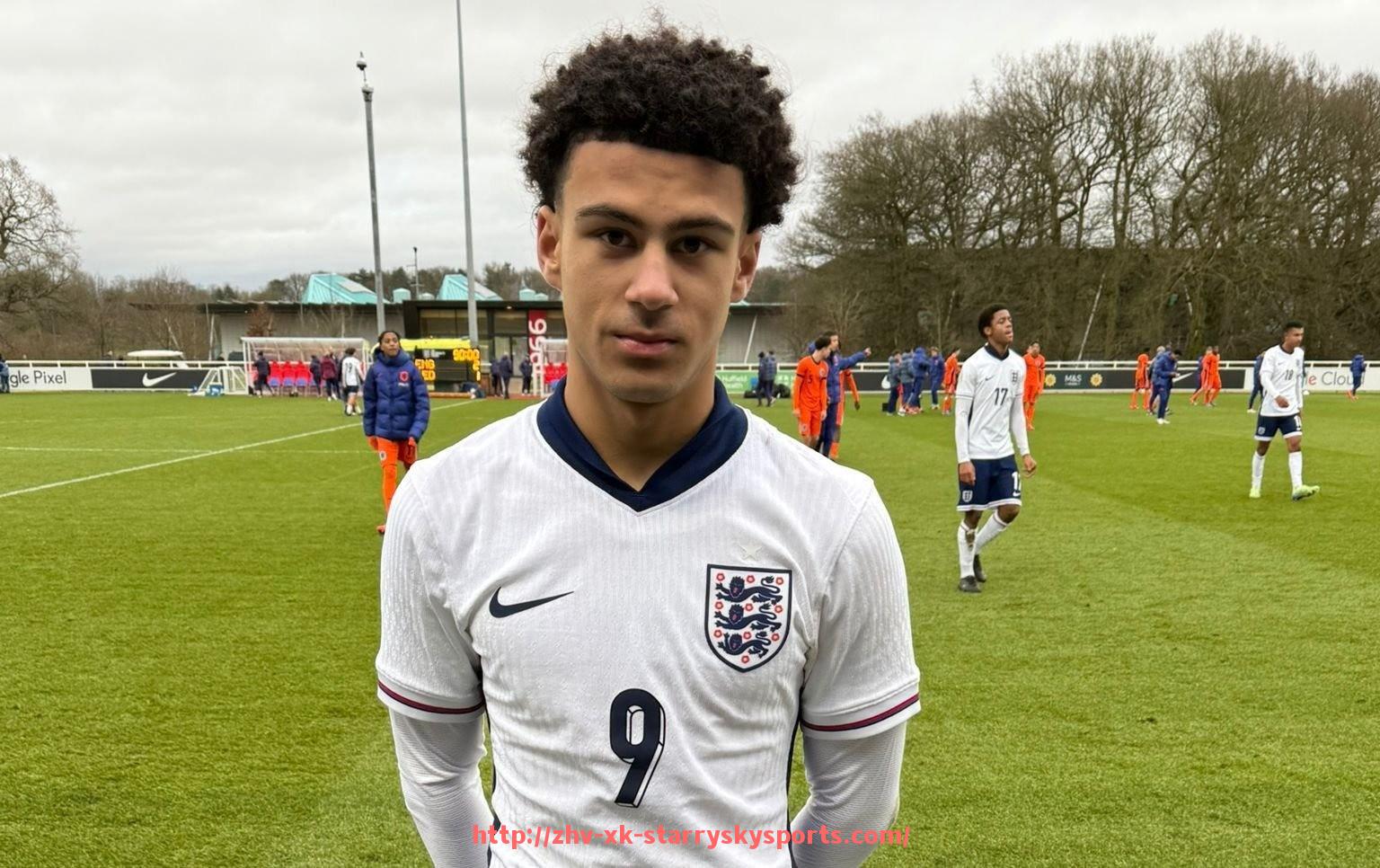 星空体育-法甲经典比赛瞬间盘点及历史意义解读